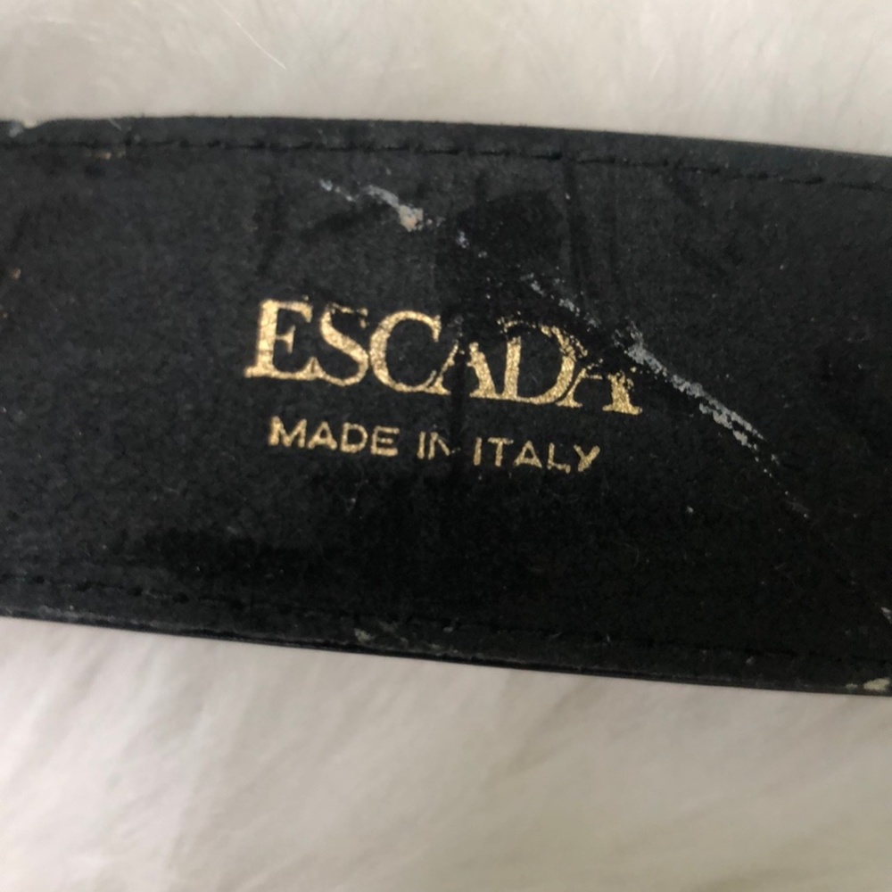 Escada Belt Size 38 - Picture 7 of 8